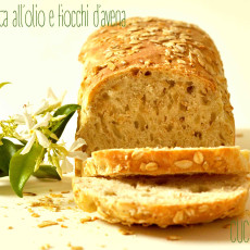 Pane in cassetta all’olio e fiocchi d’avena2
