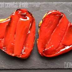 Tatin ai peperoni caramellati al miele
