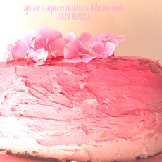 Layer cake ai lamponi e cioccolato con buttercream sfumata5